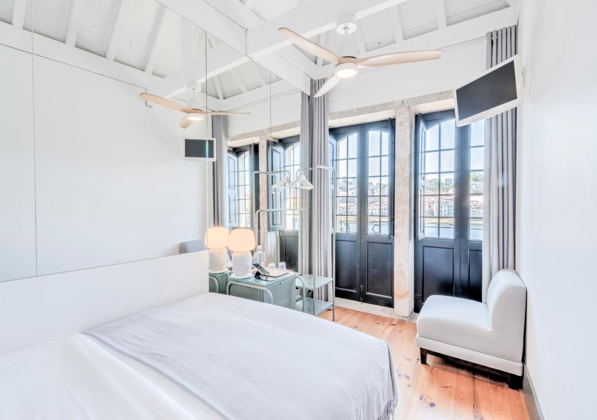 Premium Suite River View